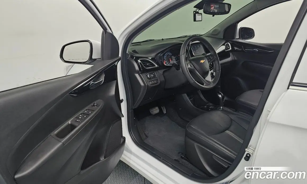 Chevrolet Spark 2020 1.0 автомат (гидро), фото 13 Chevrolet Spark 2020 1.0 автомат (гидро), фото 13