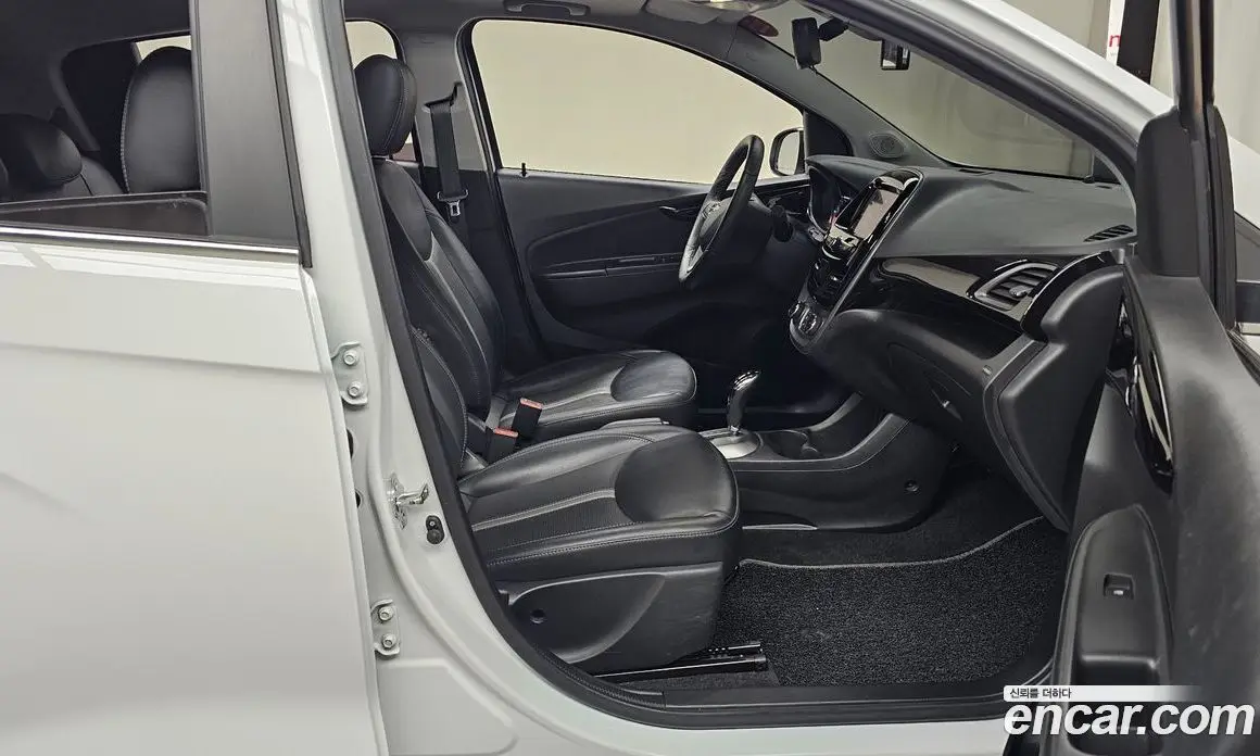 Chevrolet Spark 2021 1.0 автомат (гидро), фото 16 Chevrolet Spark 2021 1.0 автомат (гидро), фото 16