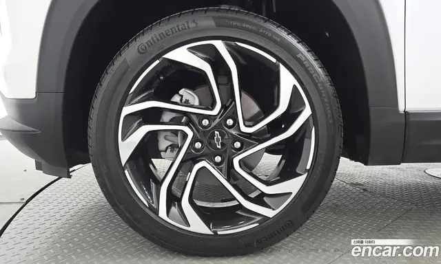 Chevrolet TrailBlazer 2025 1.3 автомат (гидро), миниатюра 4 Chevrolet TrailBlazer 2025 1.3 автомат (гидро), миниатюра 4