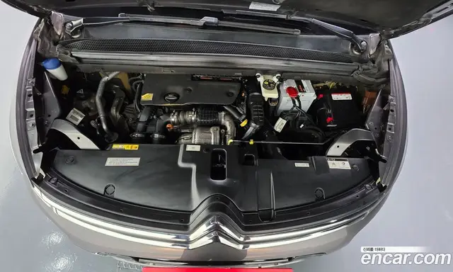 Citroen C4 Picasso 2018 1.6 автомат (гидро), миниатюра 5 Citroen C4 Picasso 2018 1.6 автомат (гидро), миниатюра 5