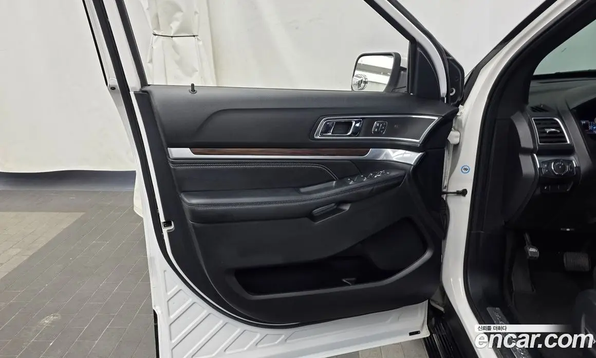 Ford Explorer 2018 2.3 автомат (гидро), фото 14 Ford Explorer 2018 2.3 автомат (гидро), фото 14