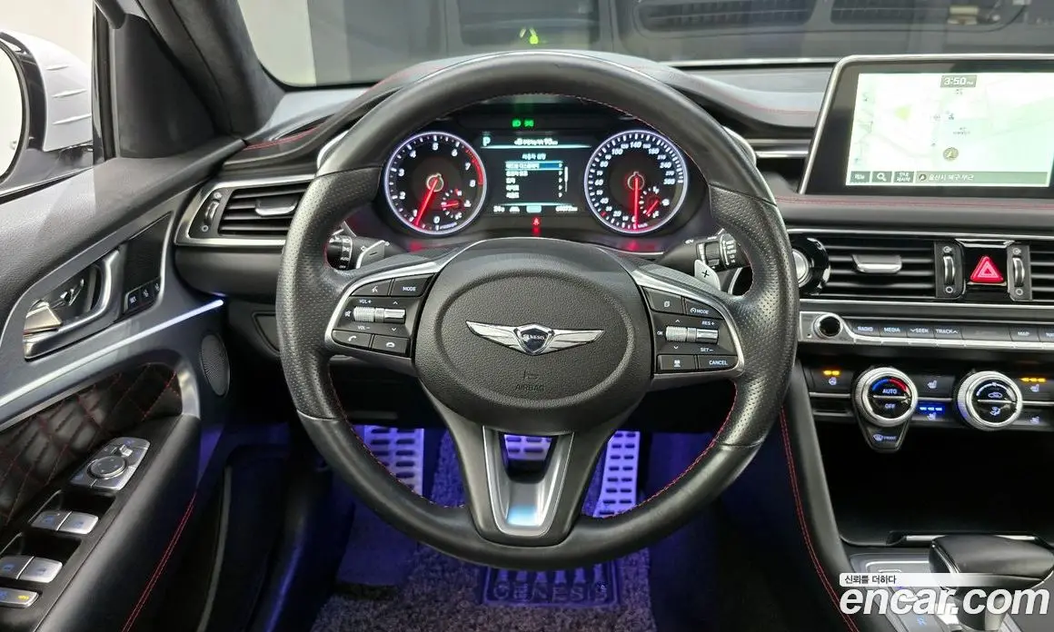 Genesis G70 2018 2.0 автомат (гидро), фото 19 Genesis G70 2018 2.0 автомат (гидро), фото 19