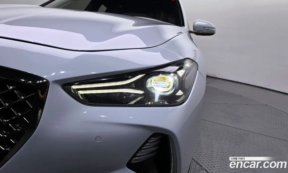 Genesis G70 2018 2.0 автомат (гидро), фото 8 Genesis G70 2018 2.0 автомат (гидро), фото 8