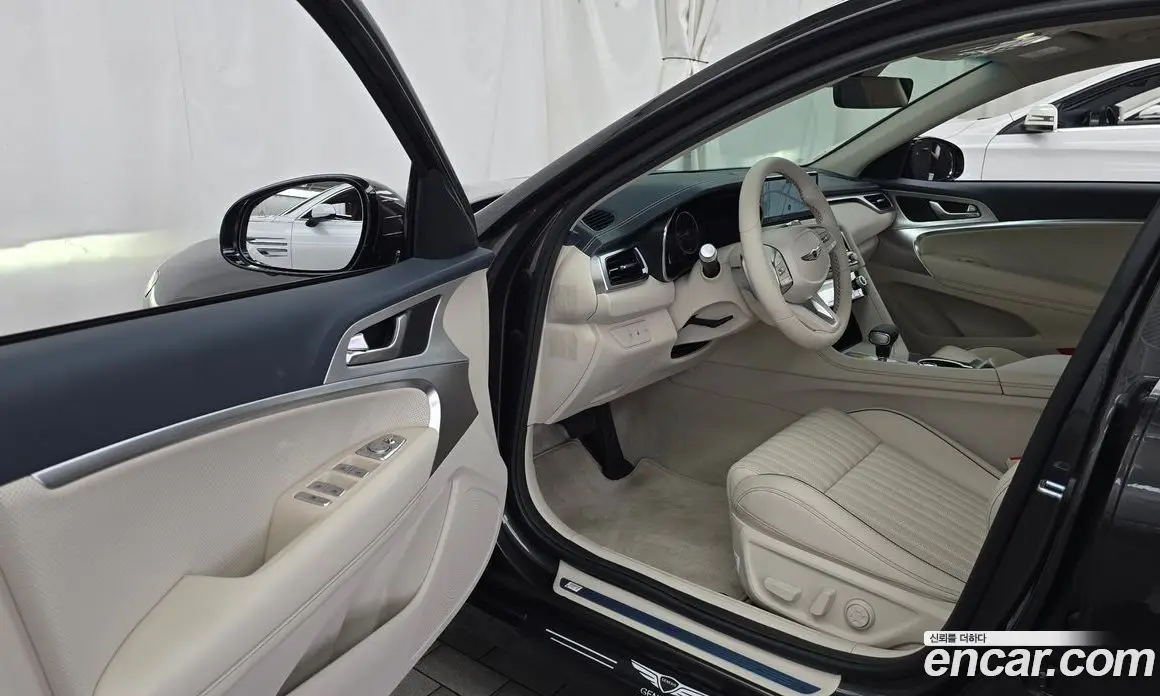 Genesis G70 2025 2.5 автомат (гидро), фото 13 Genesis G70 2025 2.5 автомат (гидро), фото 13