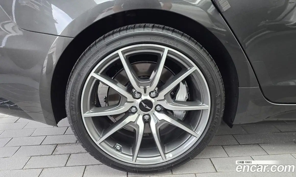 Genesis G70 2025 2.5 автомат (гидро), фото 5 Genesis G70 2025 2.5 автомат (гидро), фото 5