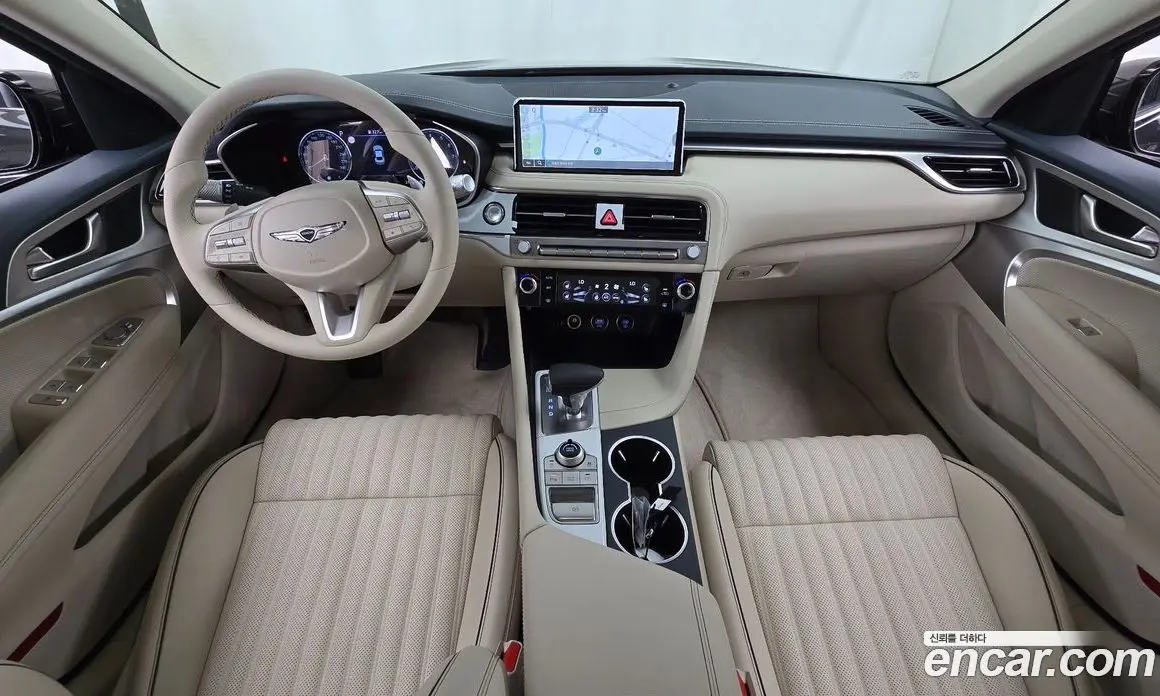 Genesis G70 2025 2.5 автомат (гидро), фото 10 Genesis G70 2025 2.5 автомат (гидро), фото 10