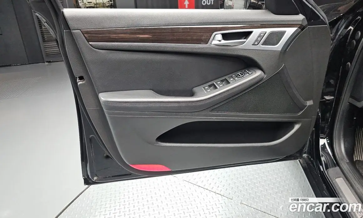 Genesis G80 2016 3.3 автомат (гидро), фото 14