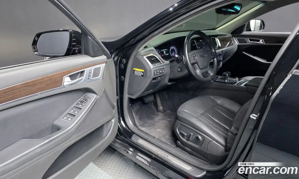 Genesis G80 2017 3.3 автомат (гидро), фото 13 Genesis G80 2017 3.3 автомат (гидро), фото 13
