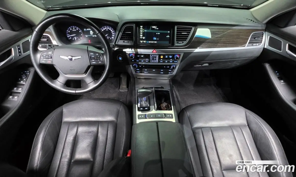 Genesis G80 2017 3.3 автомат (гидро), фото 10 Genesis G80 2017 3.3 автомат (гидро), фото 10