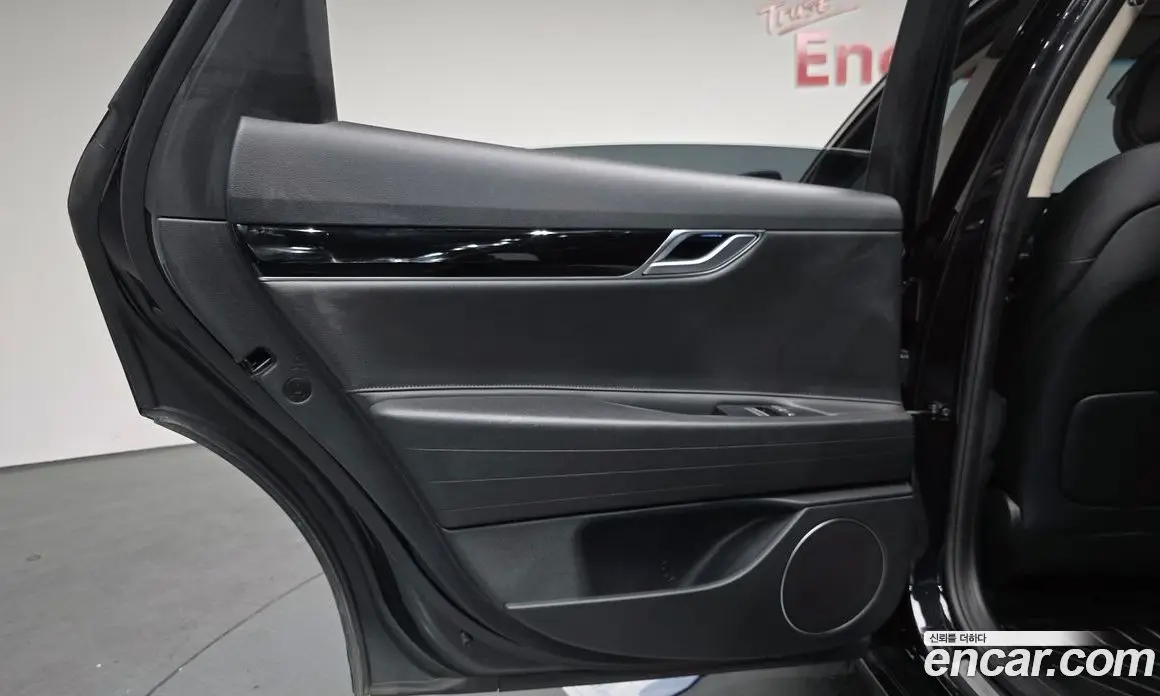 Genesis G80 2022 2.5 автомат (гидро), фото 14 Genesis G80 2022 2.5 автомат (гидро), фото 14