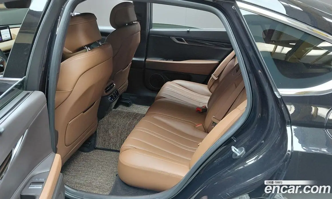 Genesis G80 2023 2.5 автомат (гидро), фото 18 Genesis G80 2023 2.5 автомат (гидро), фото 18