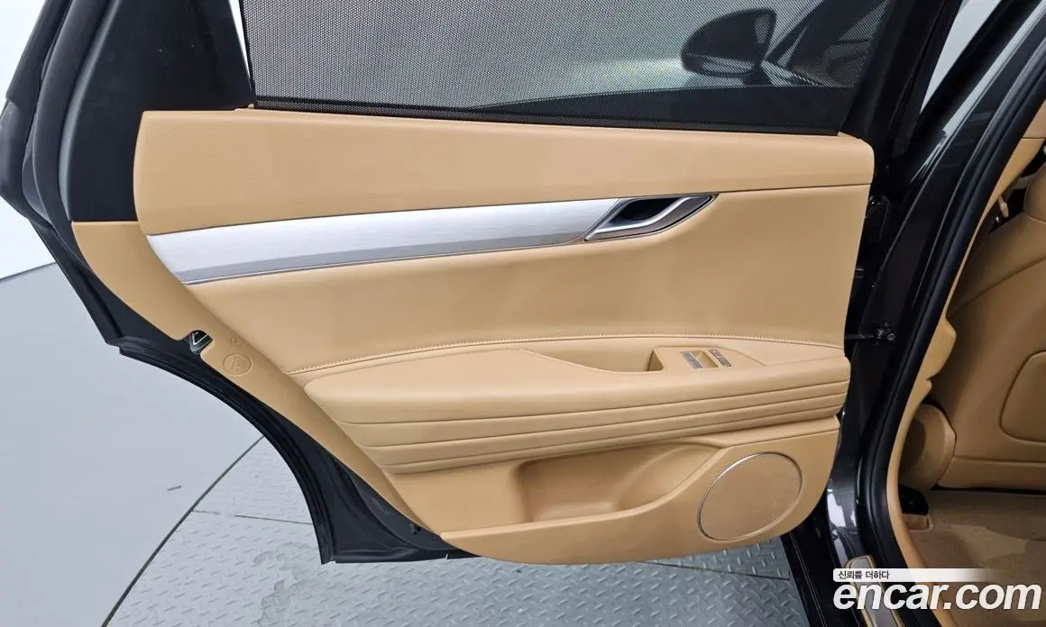 Genesis G80 2025 2.5 автомат (гидро), фото 15
