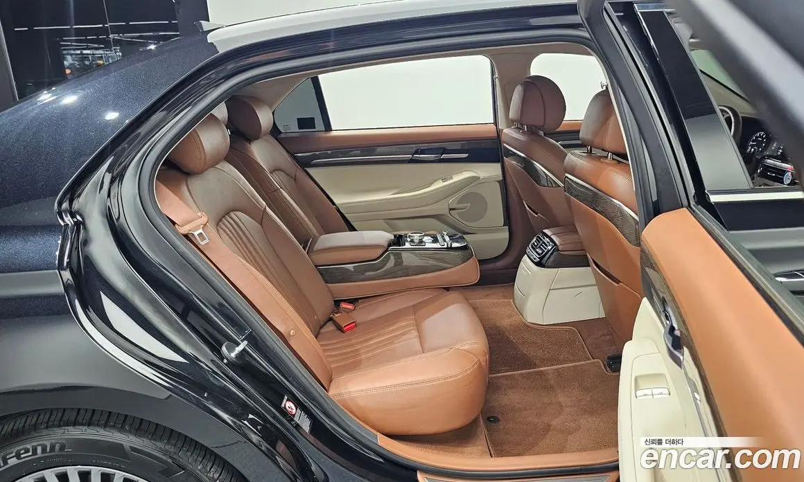 Genesis G90 2020 3.8 автомат (гидро), фото 17 Genesis G90 2020 3.8 автомат (гидро), фото 17
