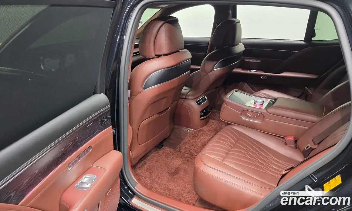 Genesis G90 2022 3.5 автомат (гидро), фото 18 Genesis G90 2022 3.5 автомат (гидро), фото 18