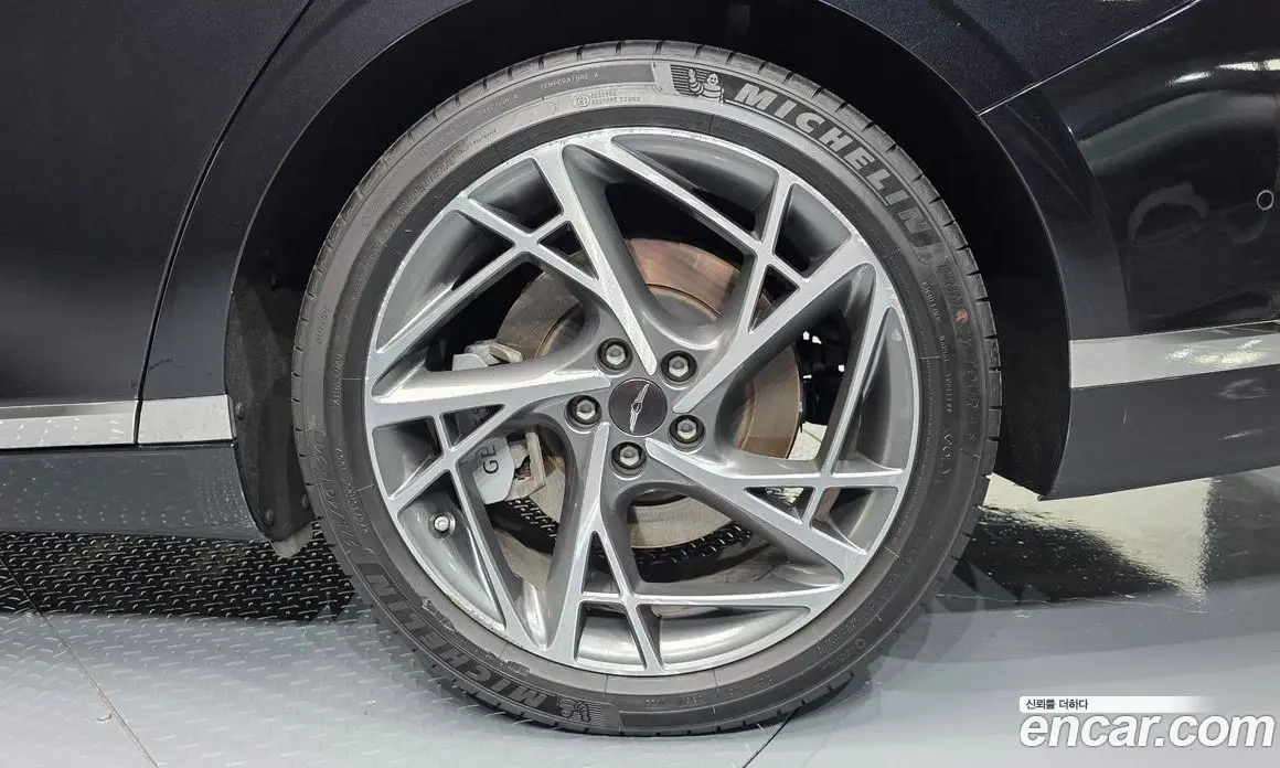 Genesis G90 2022 3.5 автомат (гидро), фото 7 Genesis G90 2022 3.5 автомат (гидро), фото 7