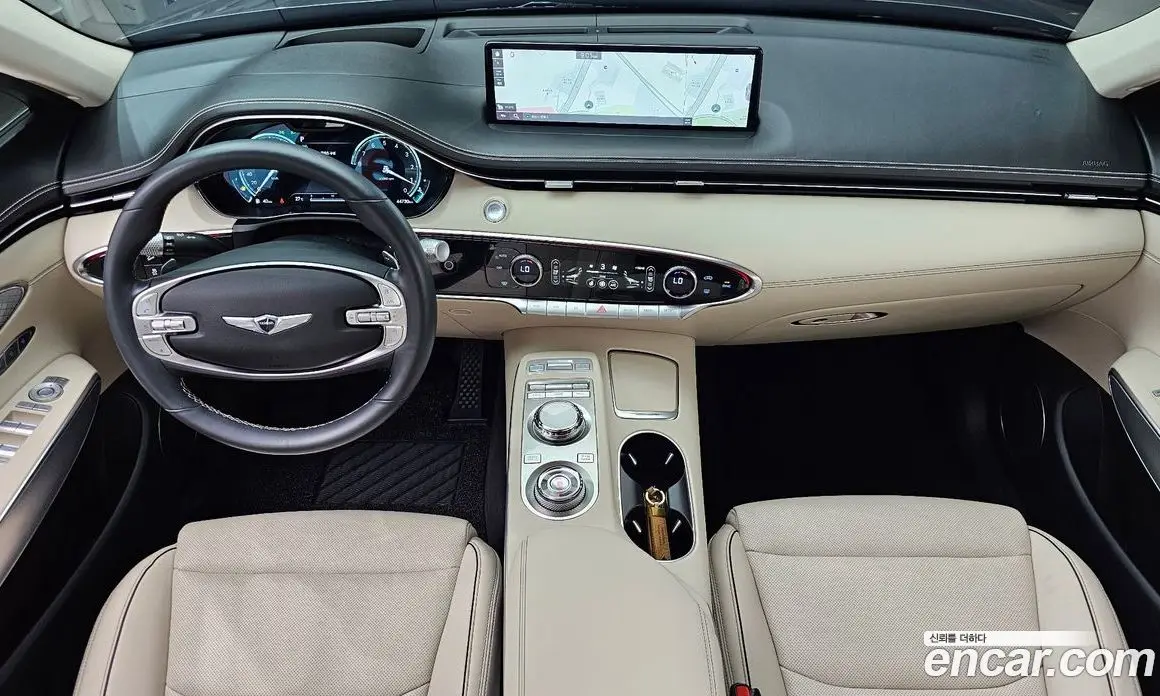 Genesis GV70 2022 2.5 автомат (гидро), фото 10 Genesis GV70 2022 2.5 автомат (гидро), фото 10
