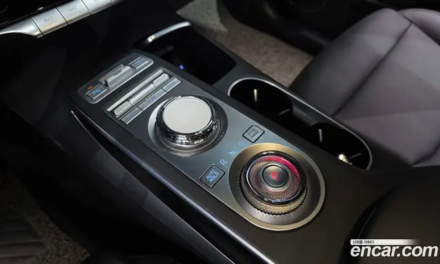Genesis GV70 2022 2.2 автомат (гидро), миниатюра 12