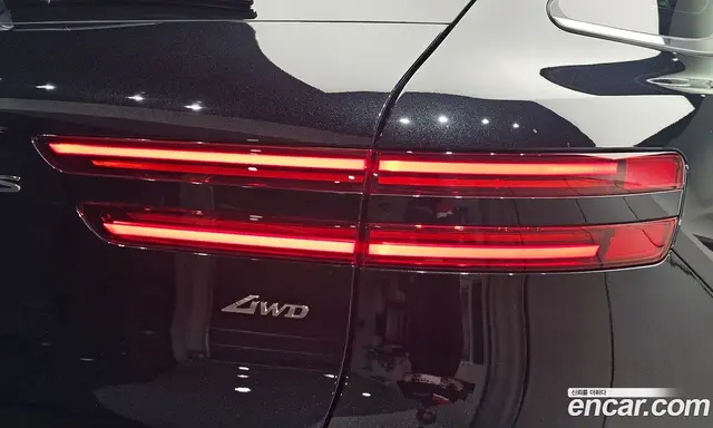 Genesis GV70 2024 2.5 автомат (гидро), миниатюра 9 Genesis GV70 2024 2.5 автомат (гидро), миниатюра 9
