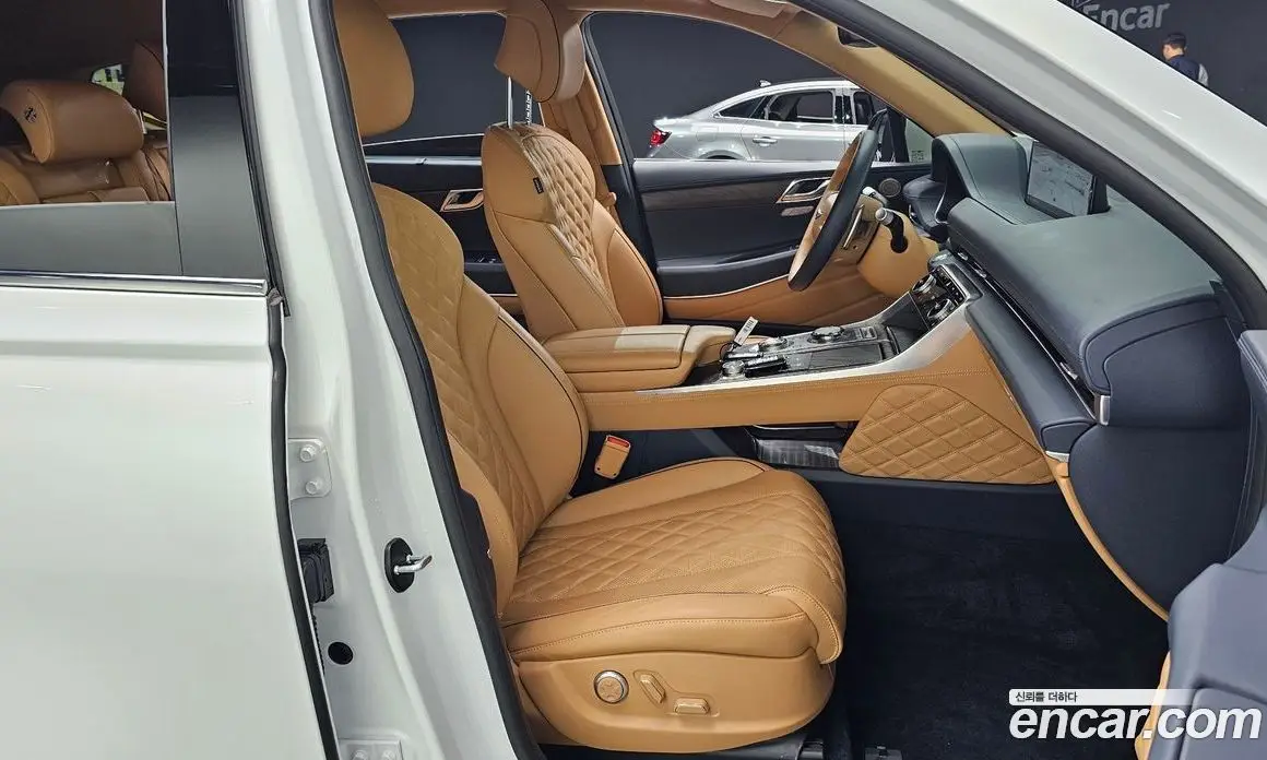 Genesis GV80 2023 2.5 автомат (гидро), фото 16 Genesis GV80 2023 2.5 автомат (гидро), фото 16