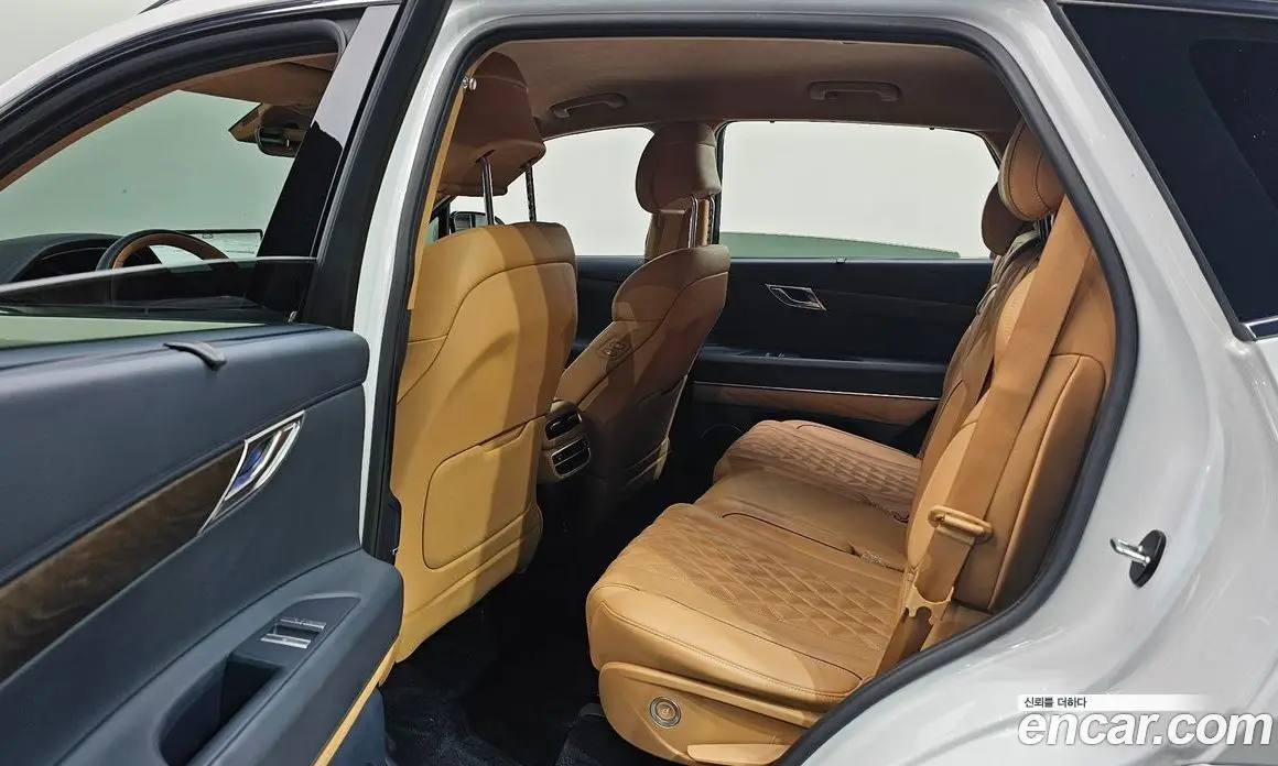 Genesis GV80 2023 2.5 автомат (гидро), фото 17 Genesis GV80 2023 2.5 автомат (гидро), фото 17