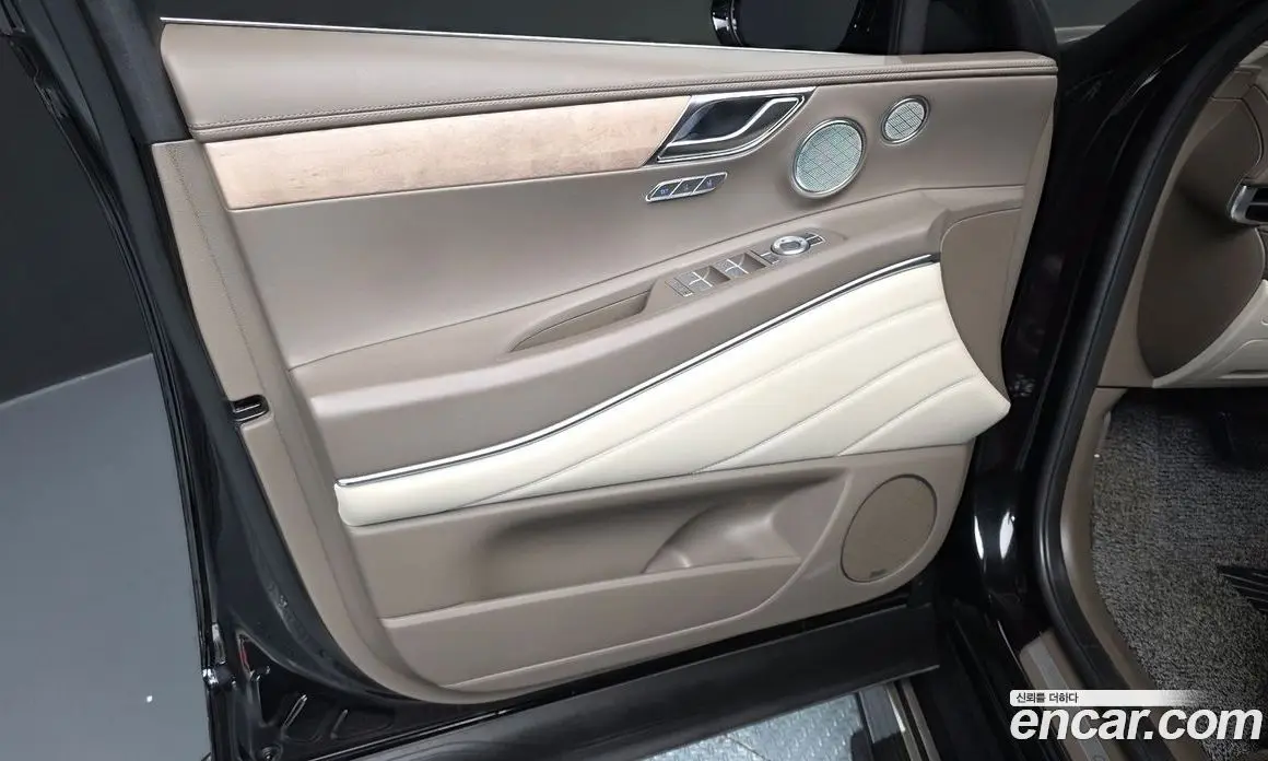 Genesis GV80 2023 2.5 автомат (гидро), фото 14