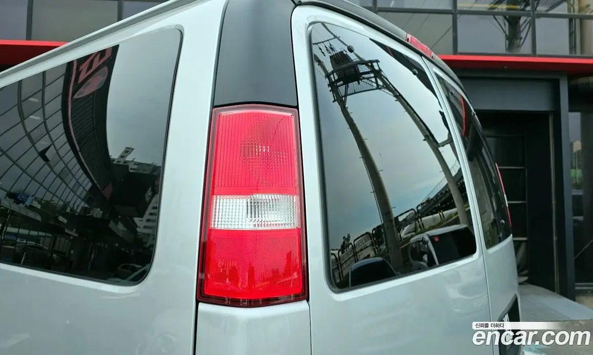 GMC Savana 2020 6.0 автомат (гидро), фото 9 GMC Savana 2020 6.0 автомат (гидро), фото 9