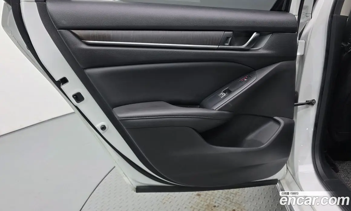 Honda Accord 2019 2.0 автомат (гидро), фото 14 Honda Accord 2019 2.0 автомат (гидро), фото 14
