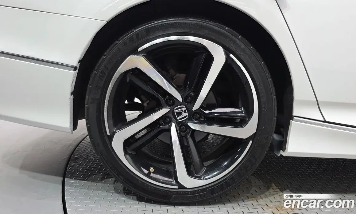 Honda Accord 2019 2.0 автомат (гидро), фото 4 Honda Accord 2019 2.0 автомат (гидро), фото 4