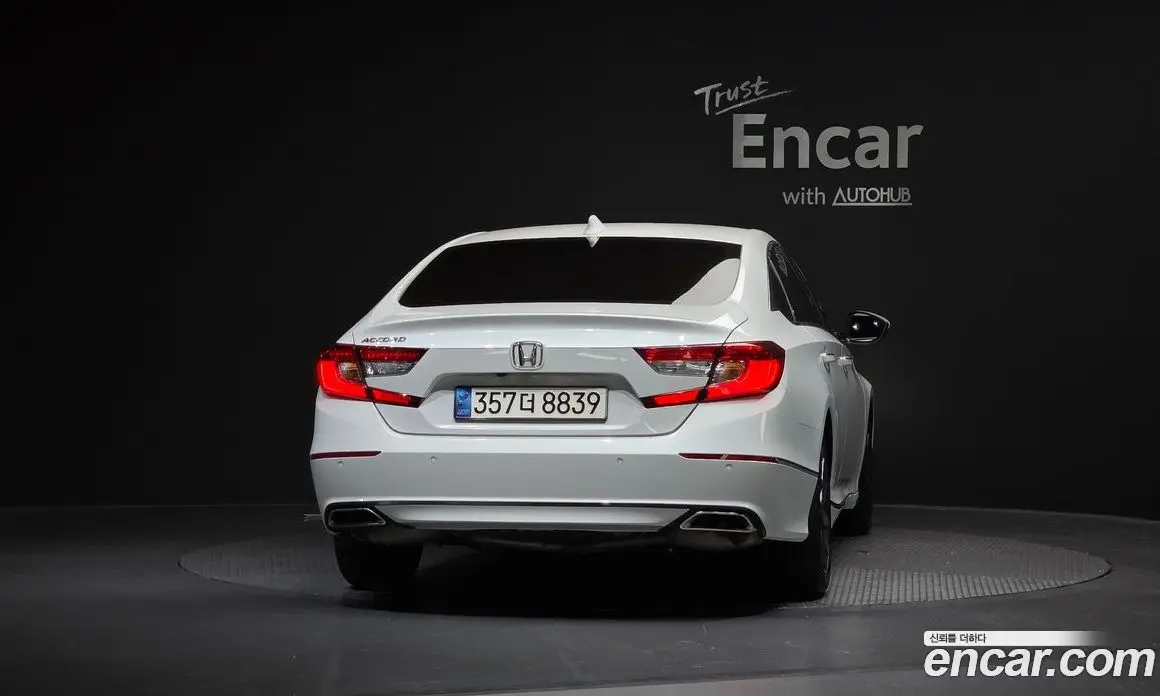 Honda Accord 2021 1.5 автомат (гидро), фото 4