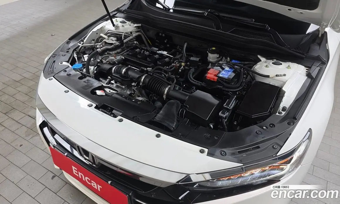 Honda Accord 2021 1.5 автомат (гидро), фото 6