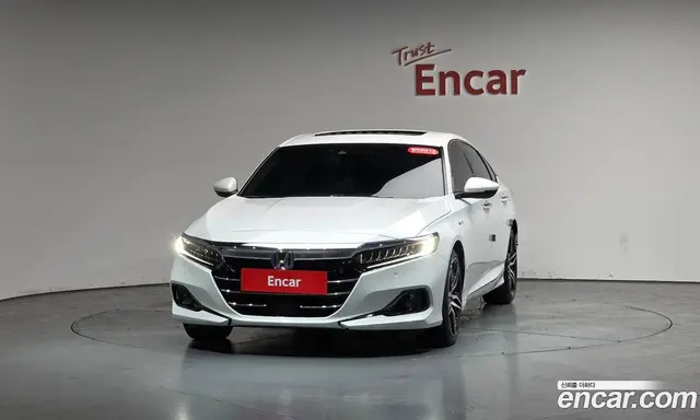 Honda Accord 2022 2.0 автомат (гидро), миниатюра 2