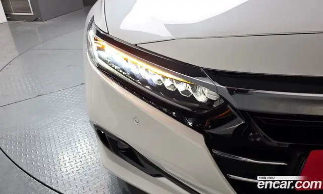 Honda Accord 2022 2.0 автомат (гидро), миниатюра 7