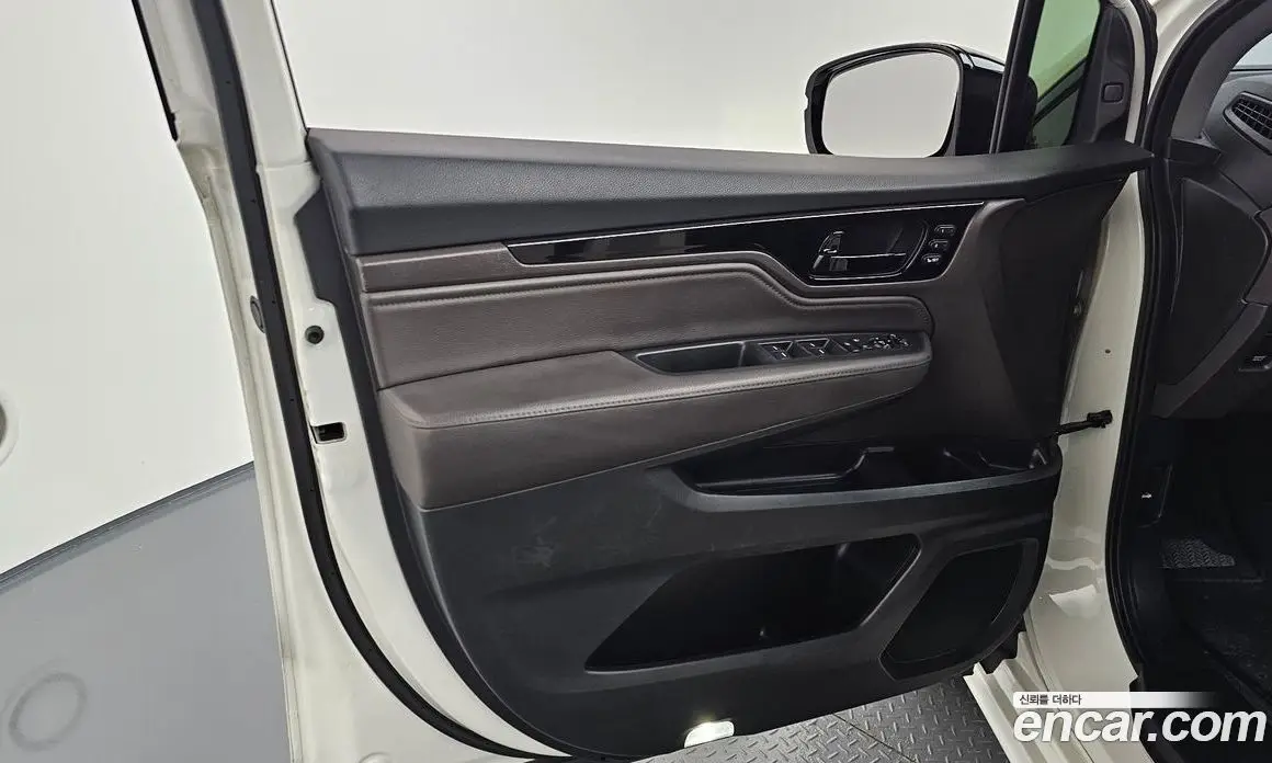 Honda Odyssey 2018 3.5 автомат (гидро), фото 14