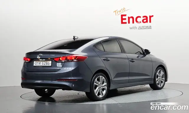 Hyundai Avante, 2017, 31 958 км