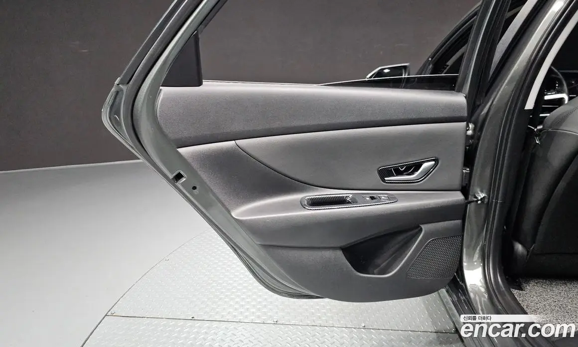 Hyundai Avante 2020 1.6 автомат (гидро), фото 15