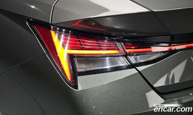 Hyundai Avante 2020 1.6 автомат (гидро), миниатюра 9