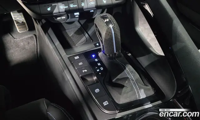 Hyundai Avante 2024 2.0 автомат (гидро), миниатюра 12