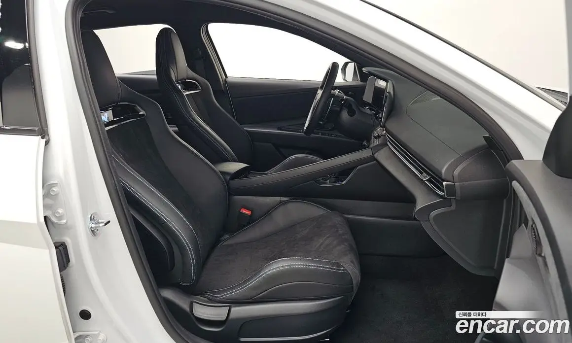 Hyundai Avante 2025 2.0 автомат (гидро), фото 16 Hyundai Avante 2025 2.0 автомат (гидро), фото 16