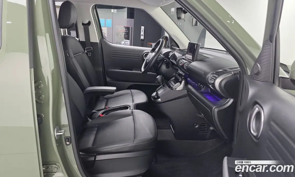 Hyundai Casper 2022 1.0 автомат (гидро), фото 17