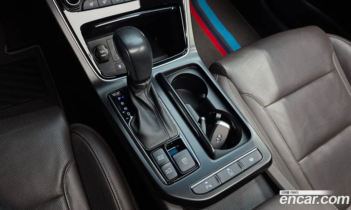 Hyundai Grandeur 2019 2.4 автомат (гидро), фото 12