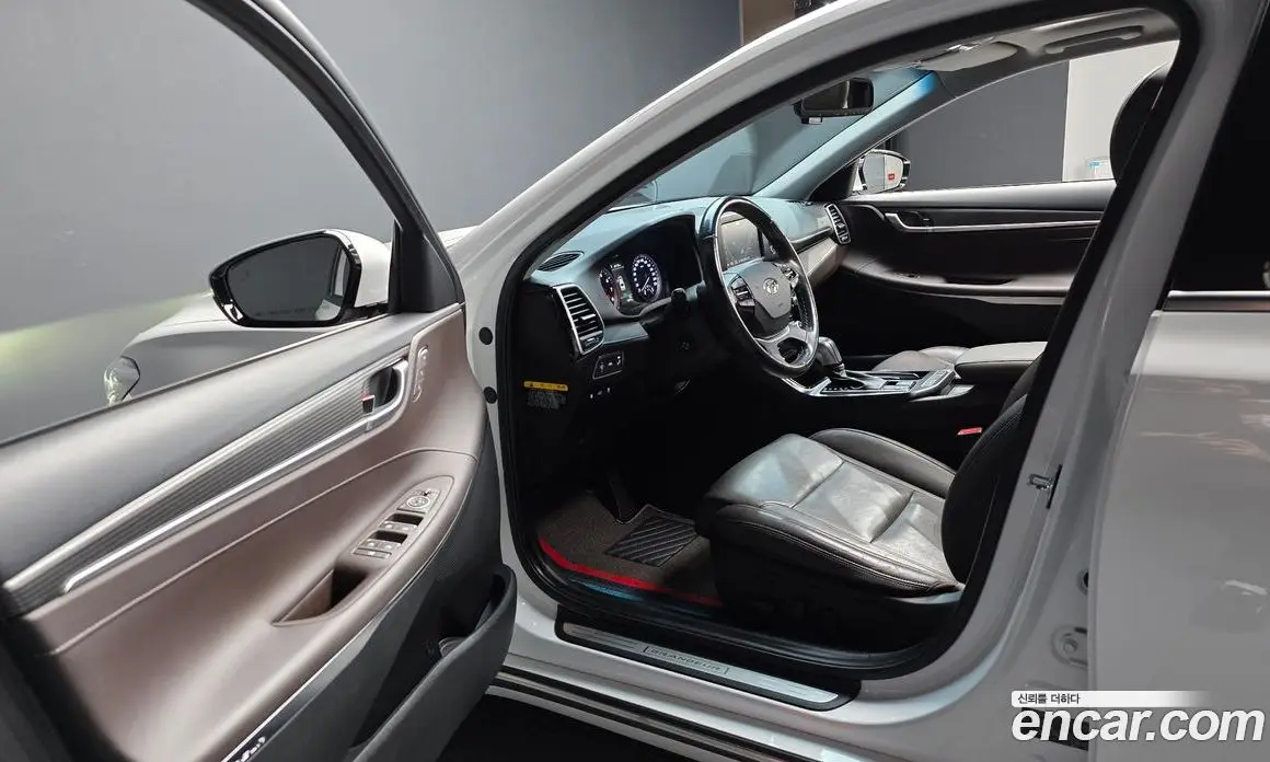 Hyundai Grandeur 2019 2.4 автомат (гидро), фото 13