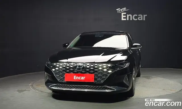 Hyundai Grandeur 2021 2.5 автомат (гидро), миниатюра 3 Hyundai Grandeur 2021 2.5 автомат (гидро), миниатюра 3