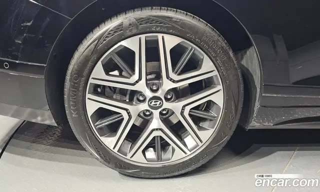 Hyundai Grandeur 2023 2.5 автомат (гидро), миниатюра 4 Hyundai Grandeur 2023 2.5 автомат (гидро), миниатюра 4