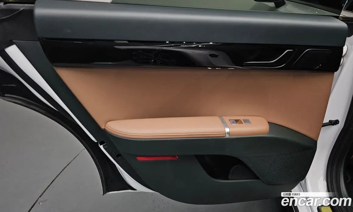 Hyundai Grandeur 2023 2.5 автомат (гидро), фото 14 Hyundai Grandeur 2023 2.5 автомат (гидро), фото 14