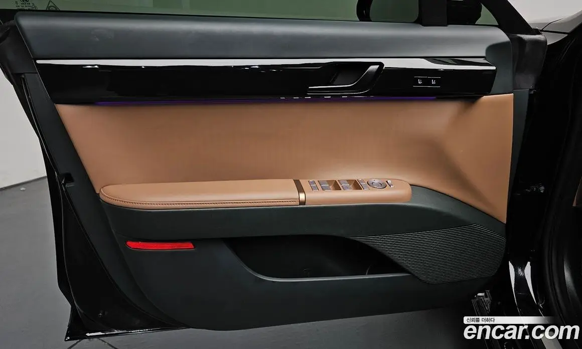 Hyundai Grandeur 2023 1.6 автомат (гидро), фото 13