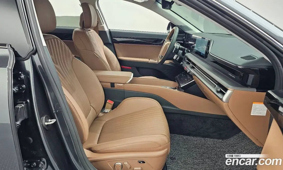 Hyundai Grandeur 2025 1.6 автомат (гидро), фото 17