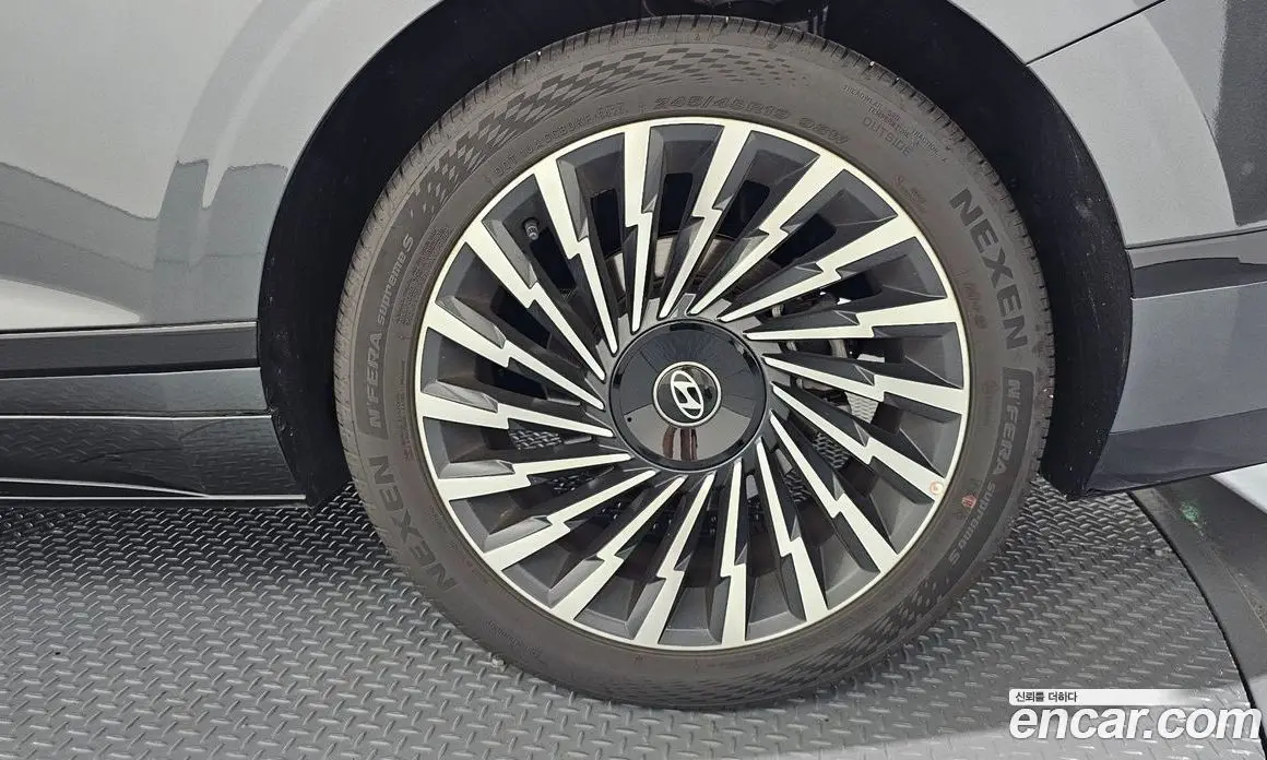 Hyundai Grandeur 2025 1.6 автомат (гидро), фото 7