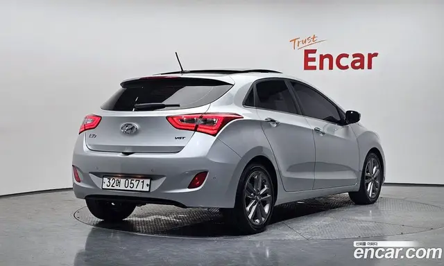 Hyundai i30, 2016, 27 487 км
