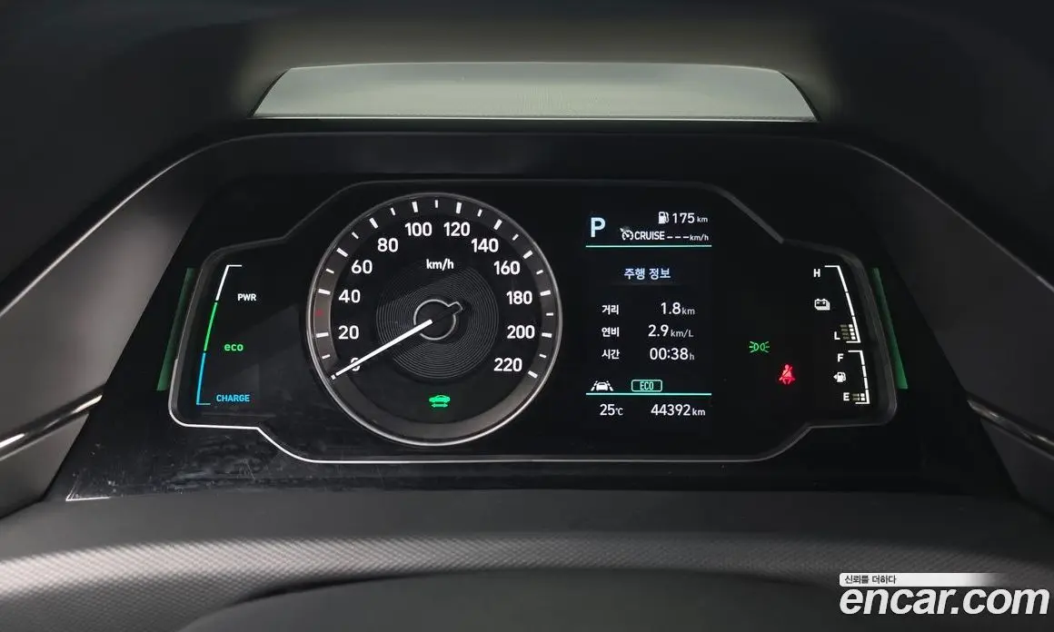 Hyundai Ioniq 2019 1.6 автомат (гидро), фото 11 Hyundai Ioniq 2019 1.6 автомат (гидро), фото 11