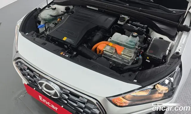 Hyundai Ioniq 2019 1.6 автомат (гидро), миниатюра 6 Hyundai Ioniq 2019 1.6 автомат (гидро), миниатюра 6